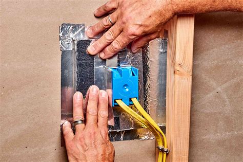 can you insulate junction boxes